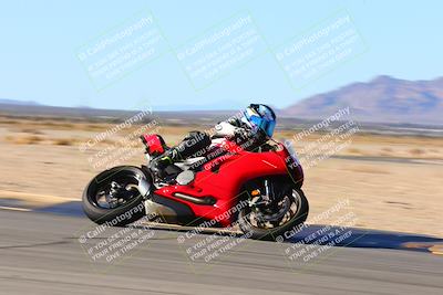 media/Jan-09-2022-SoCal Trackdays (Sun) [[2b1fec8404]]/Turn 8 (1045am)/